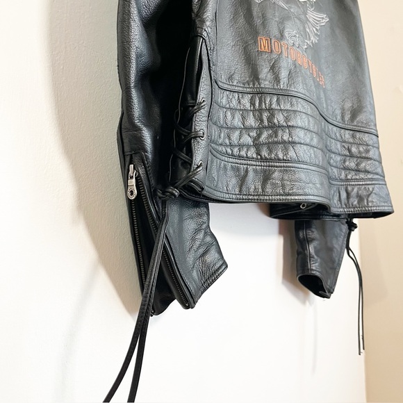 Harley-Davidson 2008 Black Leather Biker Jacket w/Air Vents, Ties for Snug Fit - Picture 12 of 17